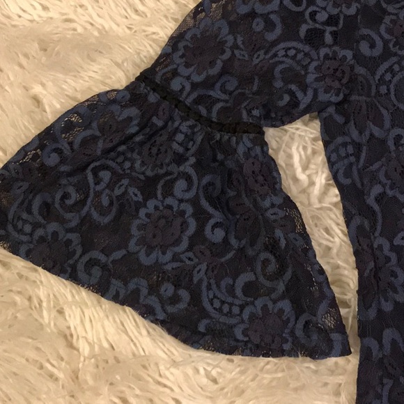 DANLYN NAVY BLUE LACE OFF SHOULDER DRESS bb Dakota - Picture 7 of 8